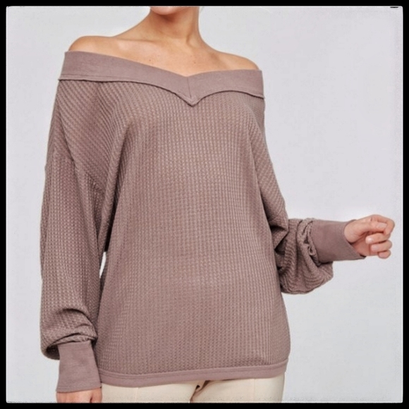 V-Neck Pullover, Thermal, Mocha, NWT - Picture 2 of 7